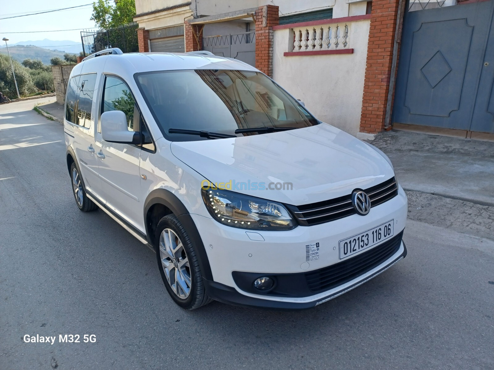 Volkswagen Caddy 2016 Cross