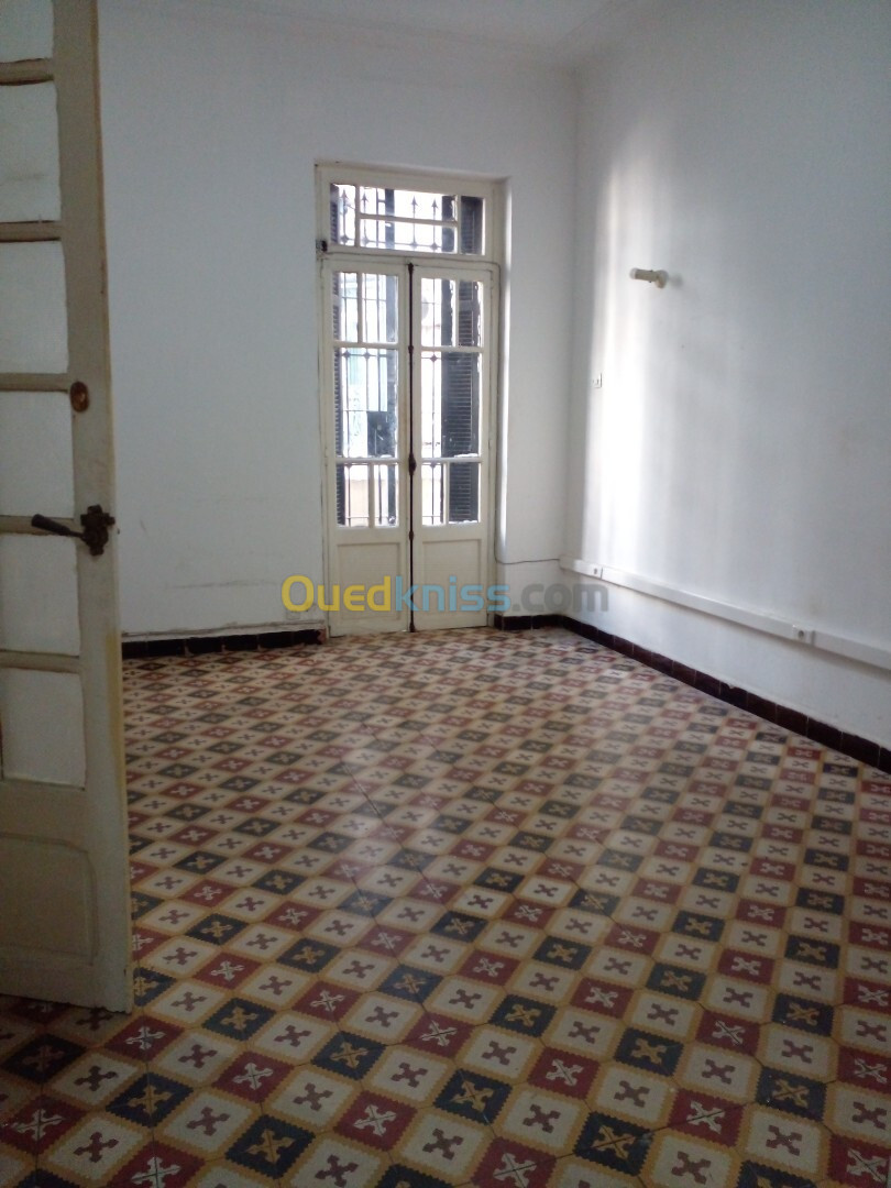 Location Appartement F4 Alger Alger centre