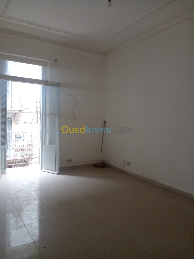 Vente Appartement F5 Alger Alger centre