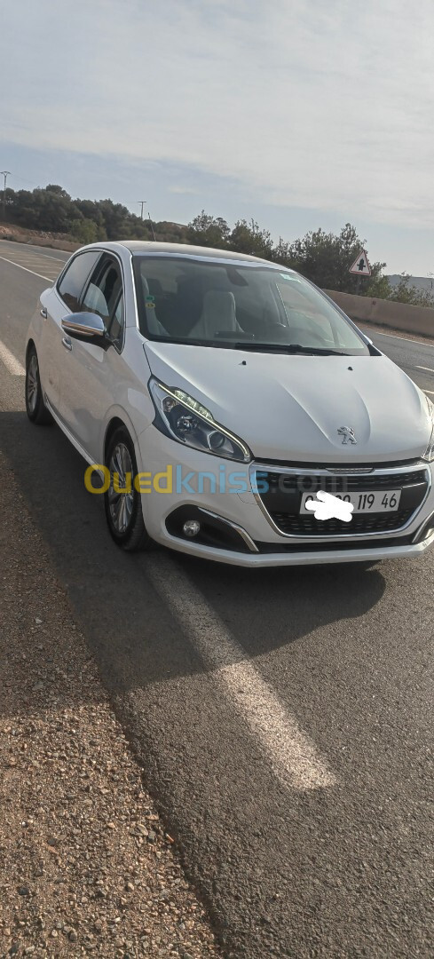 Peugeot 208 2019 Allure Facelift