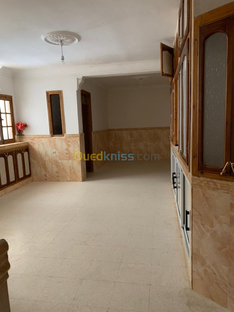 Location Niveau De Villa F6 Tiaret Tiaret