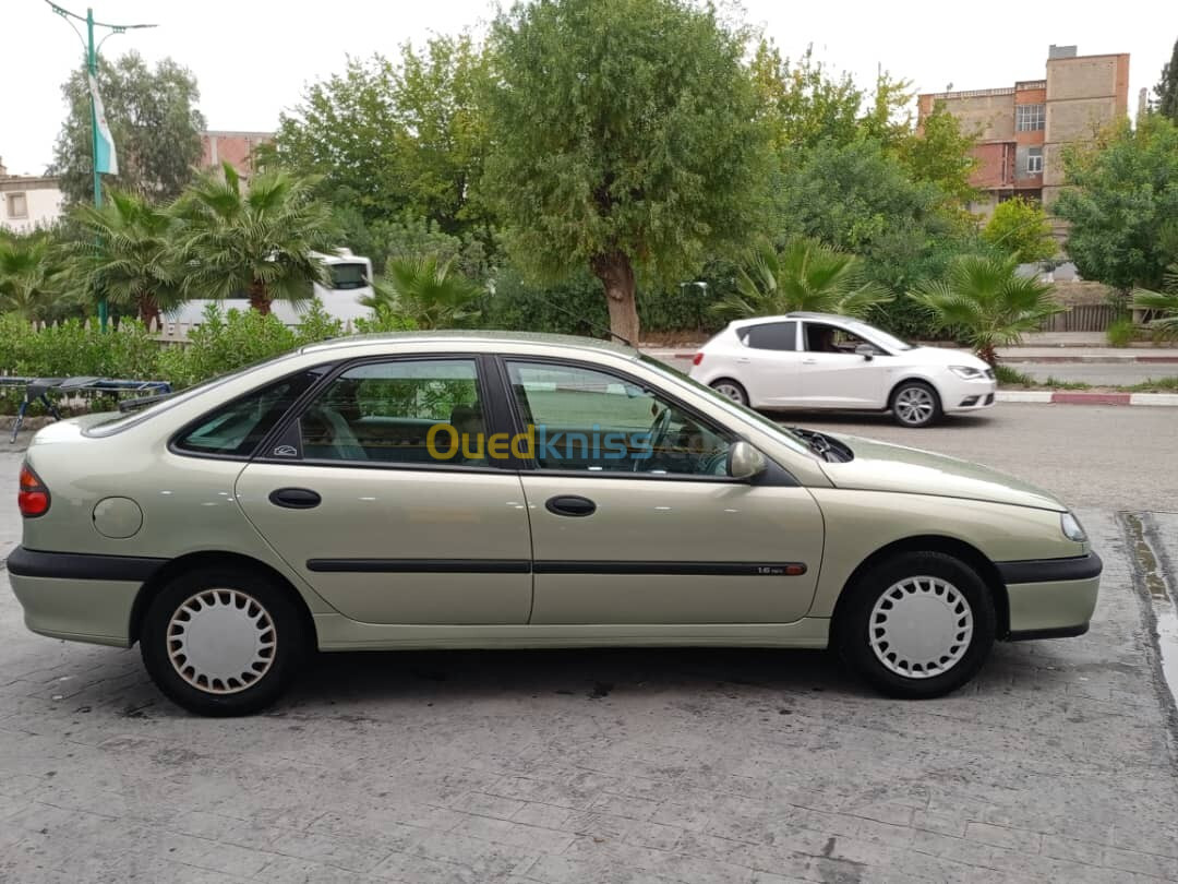 Renault Laguna 1 1997 Laguna 1