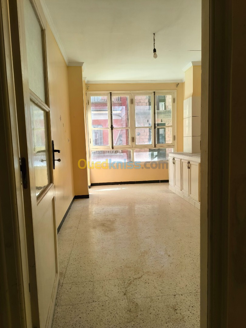 Location Appartement F2 Béjaïa Bejaia