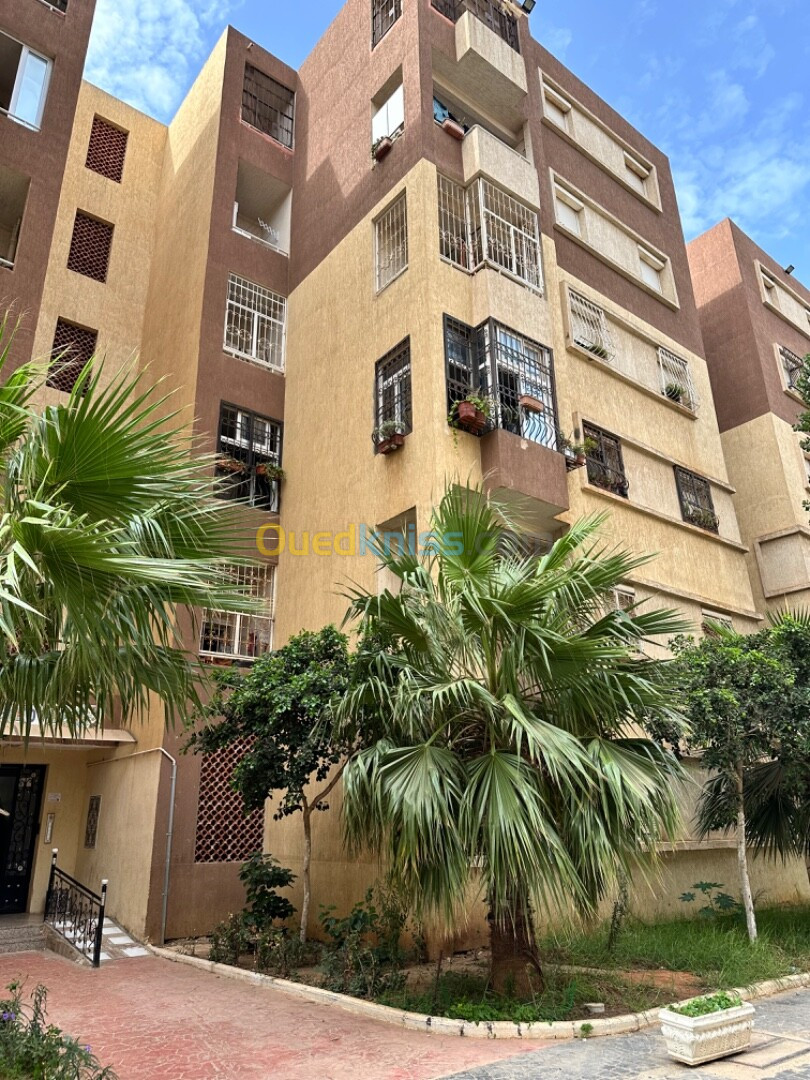 Vente Appartement F4 Alger Bordj el bahri