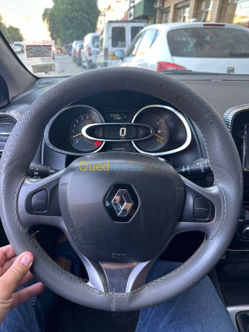 Renault Clio 4 2015 