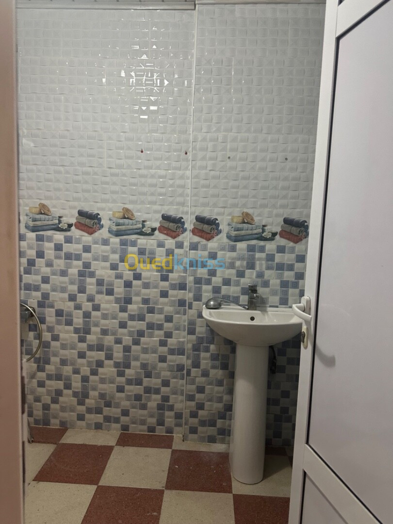 Location Appartement F3 Alger Ain naadja