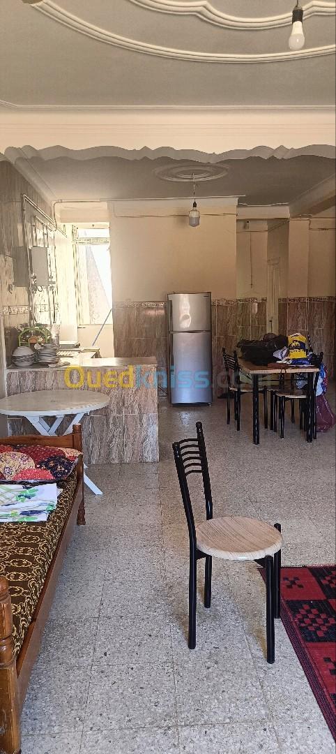 Location vacances Appartement F3 Jijel Jijel