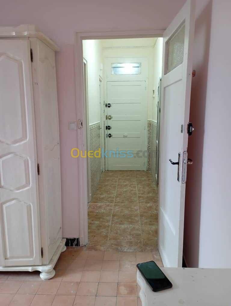 Location Appartement F3 Annaba Annaba