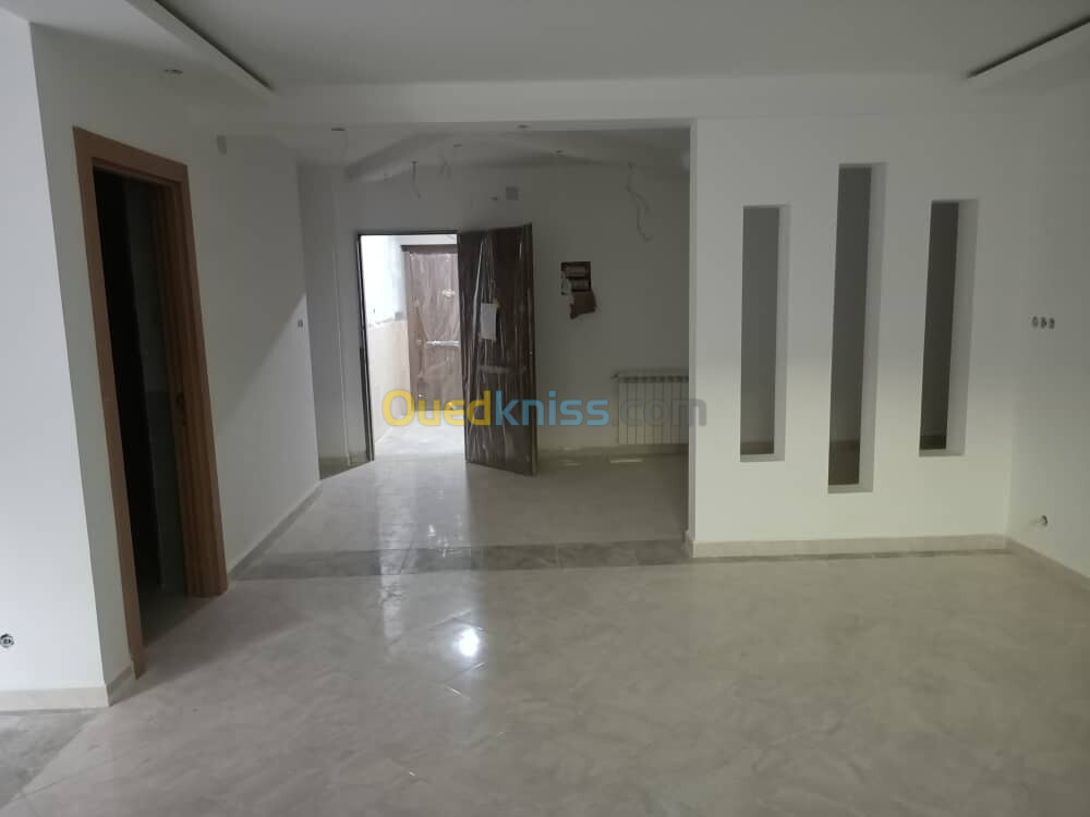 Vente Appartement F5 Annaba Annaba