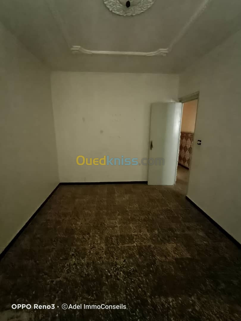 Vente Appartement F5 Annaba Annaba