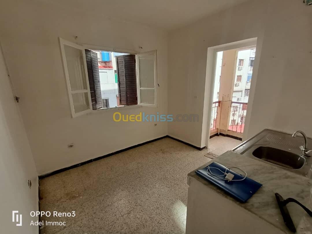 Location Appartement F3 Annaba Annaba