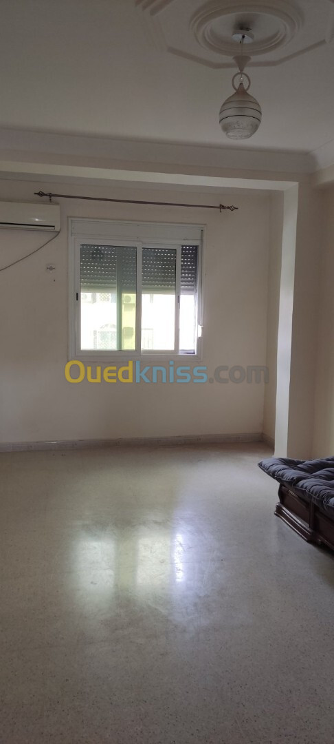 Location Appartement F4 Annaba Annaba