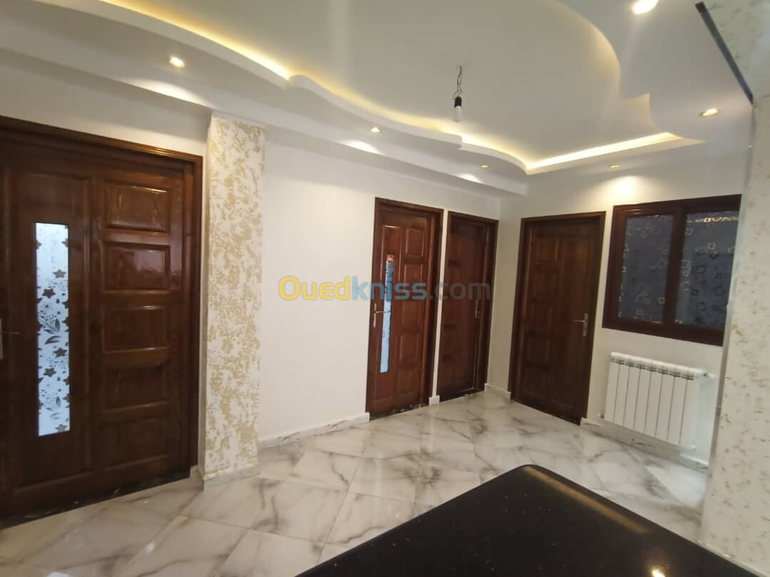 Location Appartement F4 Annaba Annaba