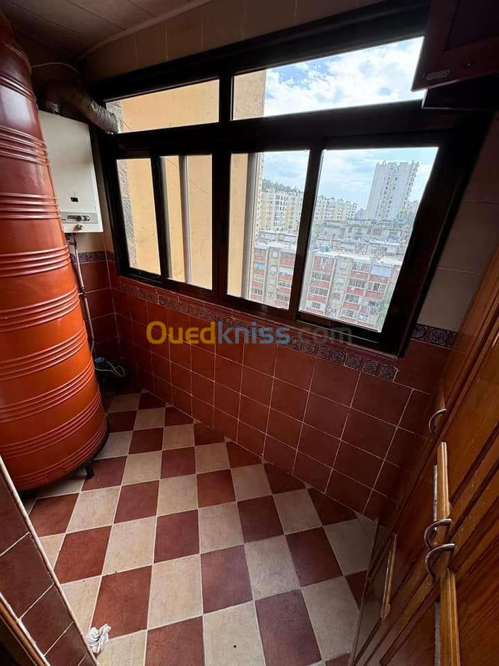 Location Appartement F5 Annaba Annaba