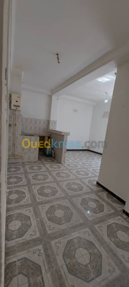 Location Appartement F2 Annaba Annaba