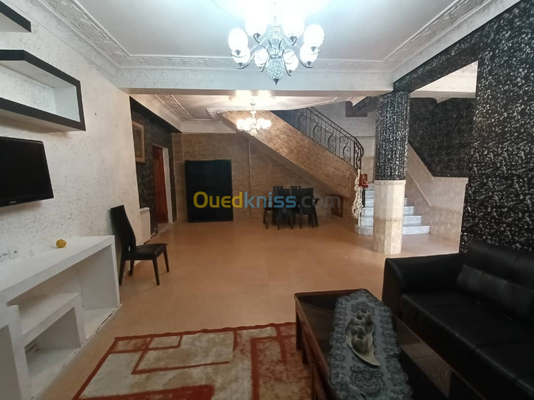 Location Duplex F4 Annaba Annaba