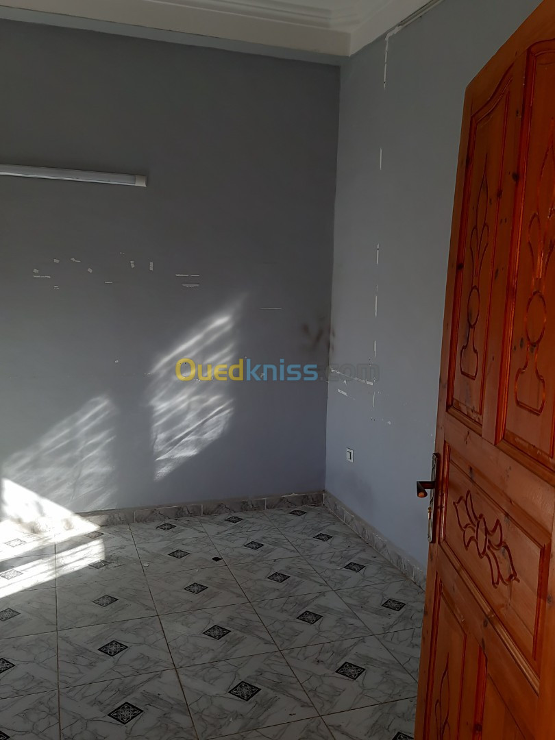 Location Appartement F4 Blida Mouzaia