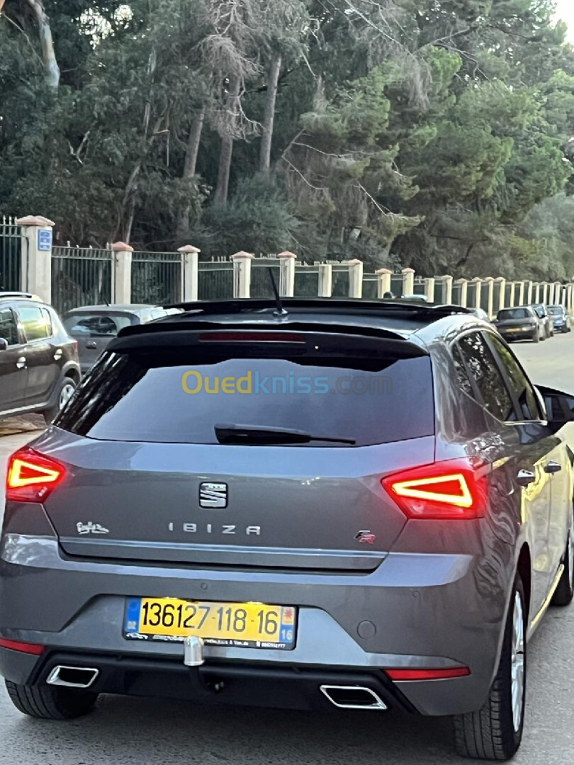 Seat Ibiza 2018 لهاي بلوس