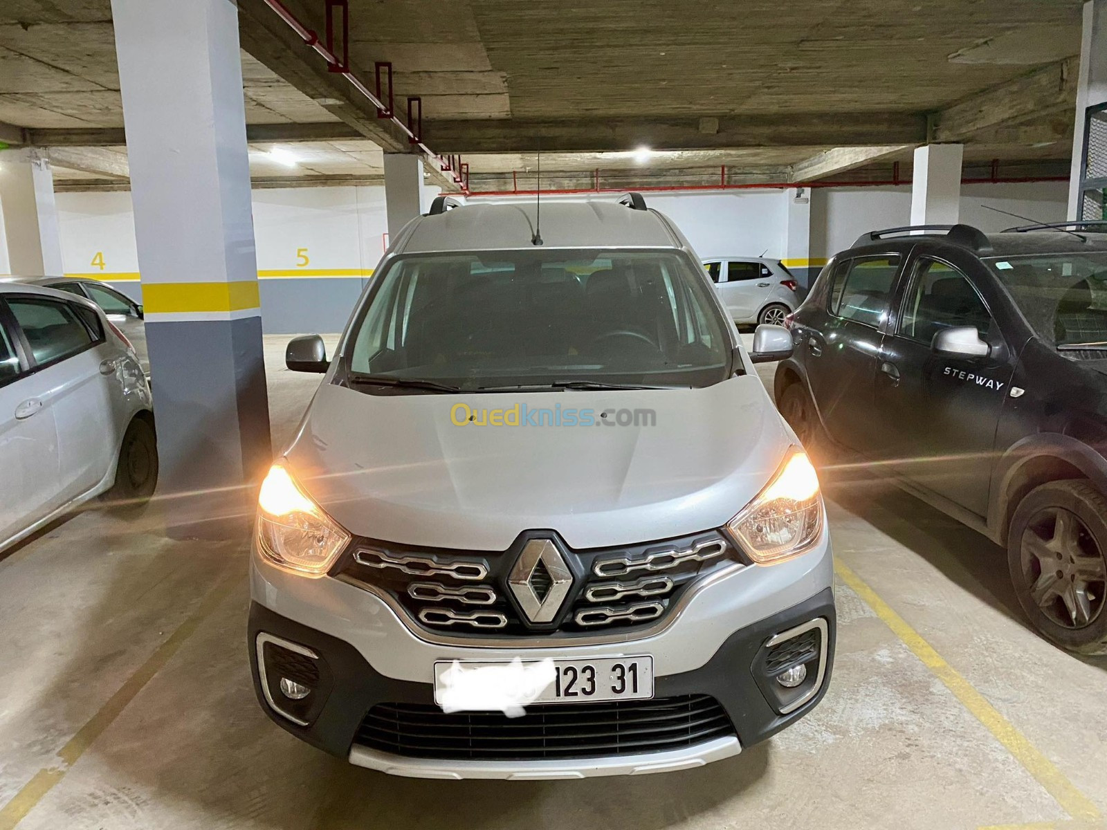 Renault Kangoo Stepway 2023 Bien finie