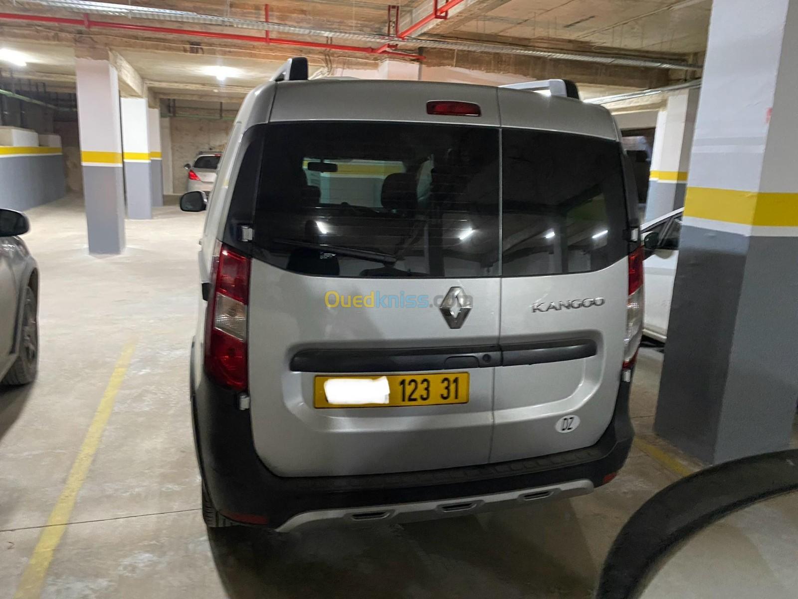 Renault Kangoo Stepway 2023 Bien finie