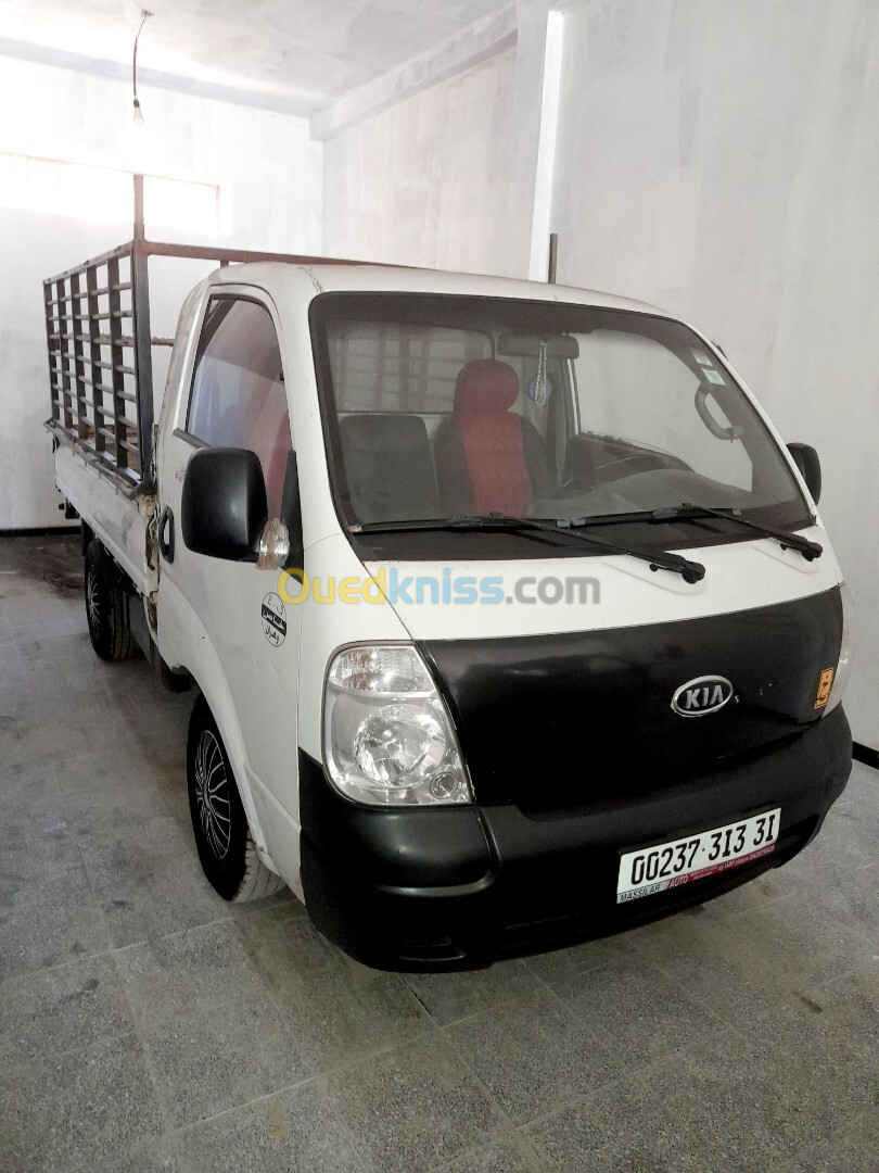 Kia K2700 2013