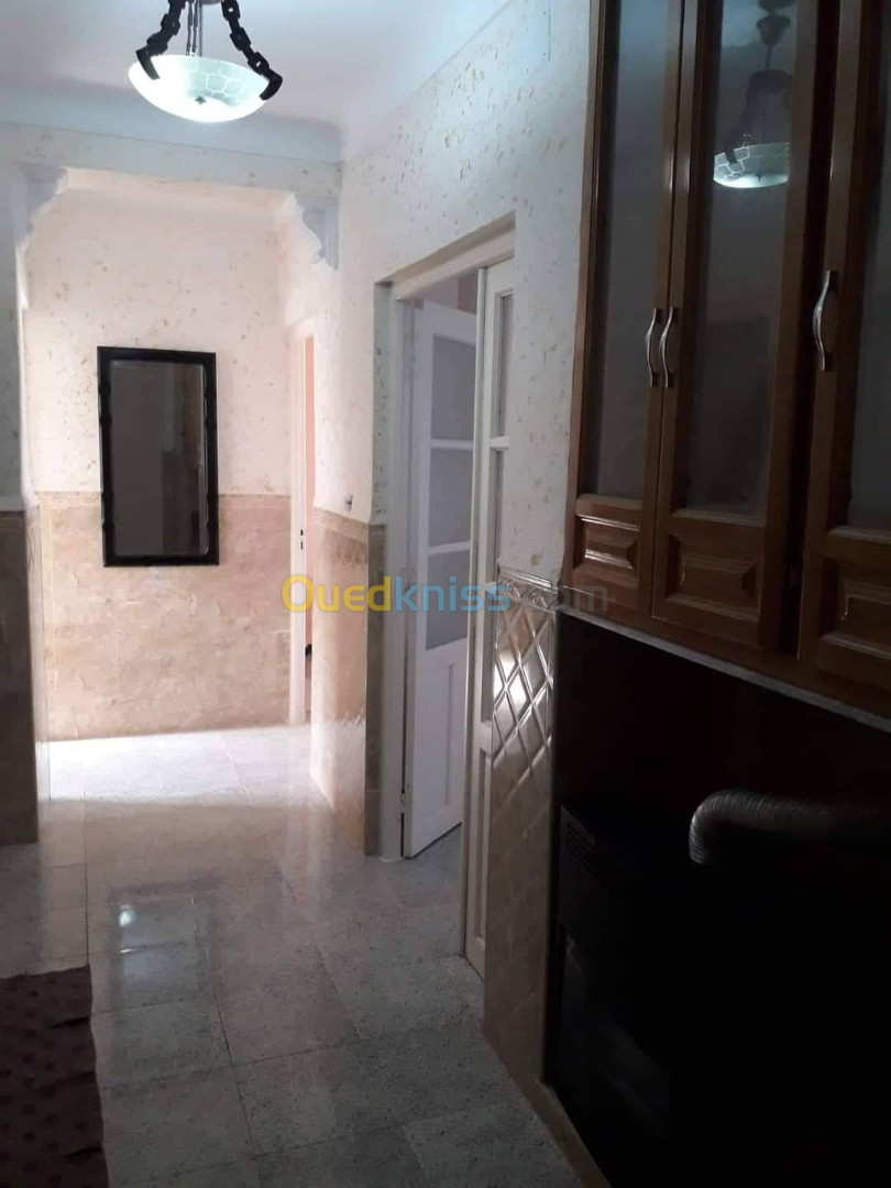 Location Appartement F3 Bejaia Aokas