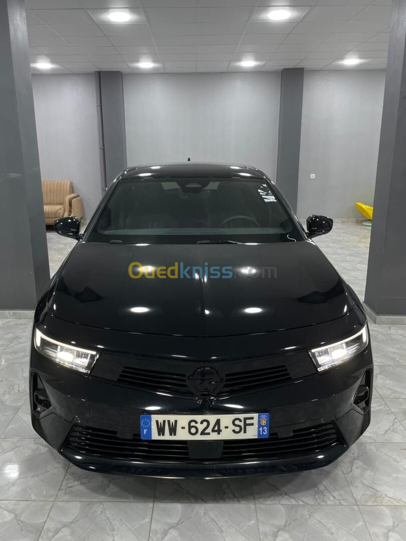 Opel Astra 2024 GS LINE