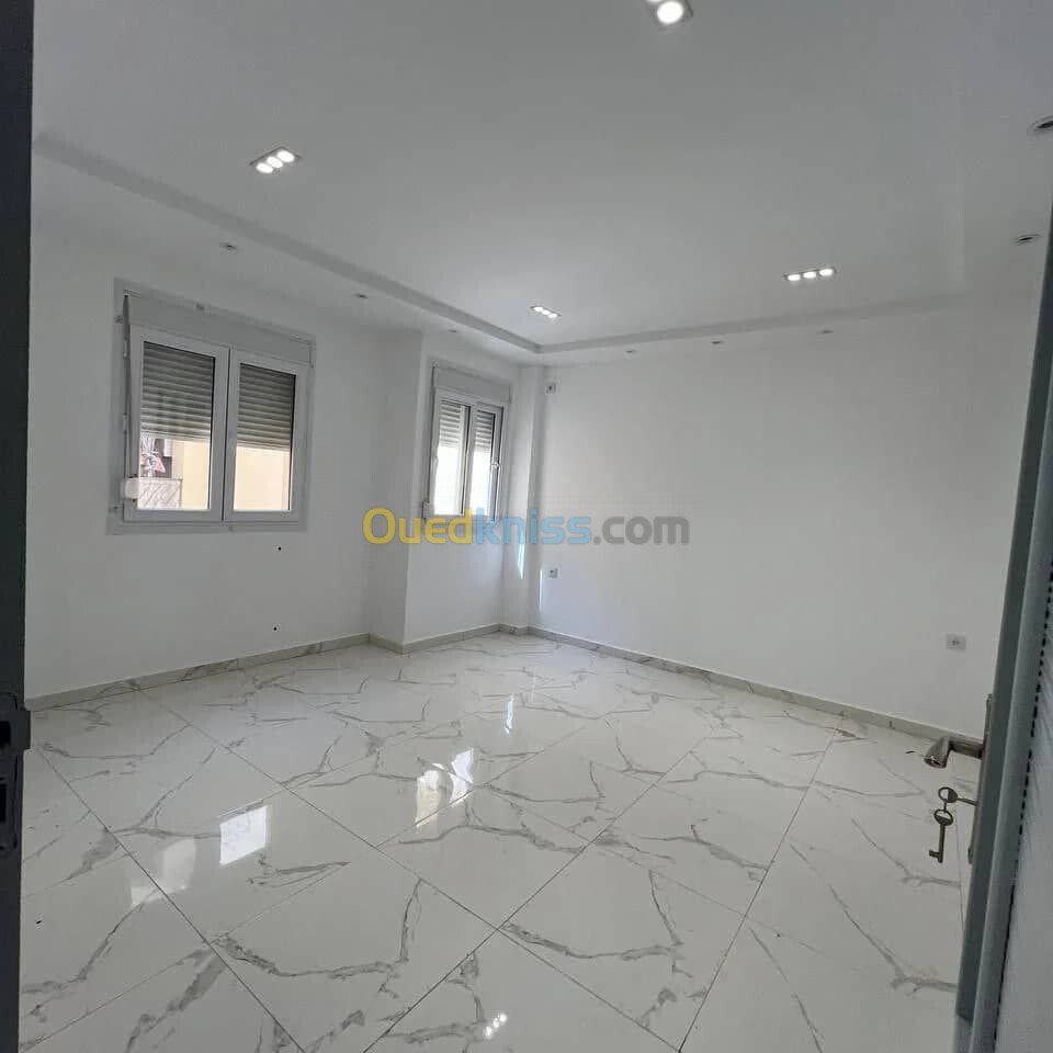 Vente Appartement F4 Alger Bordj el kiffan