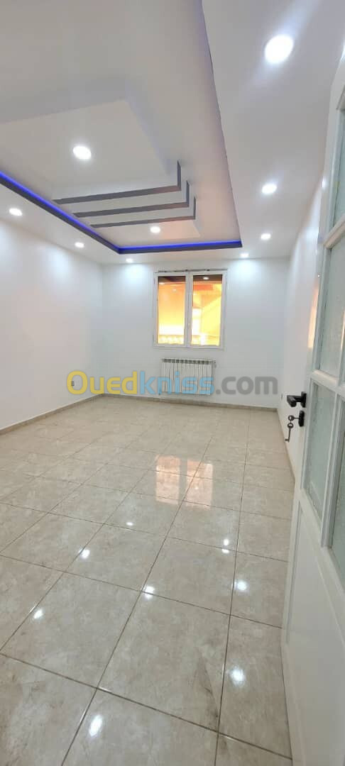 Vente Appartement F2 Alger Bordj el kiffan