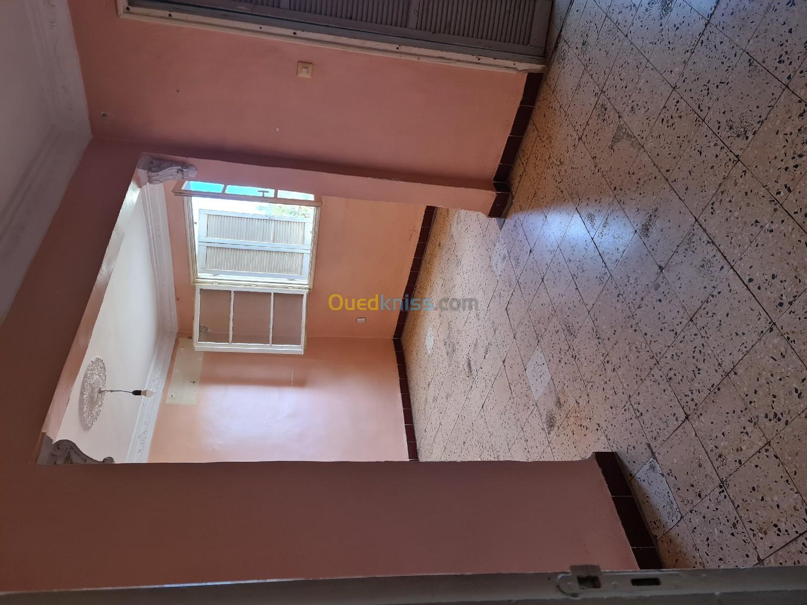 Vente Appartement F4 Tiaret Tiaret