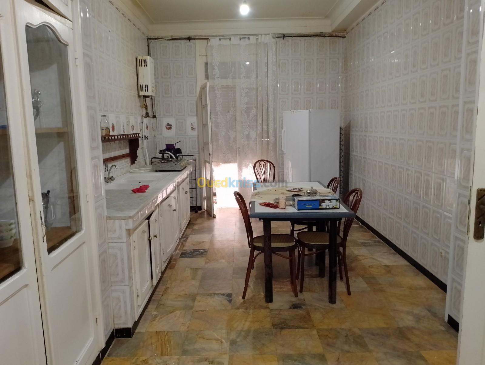 Location Niveau De Villa F3 Tipaza Tipaza