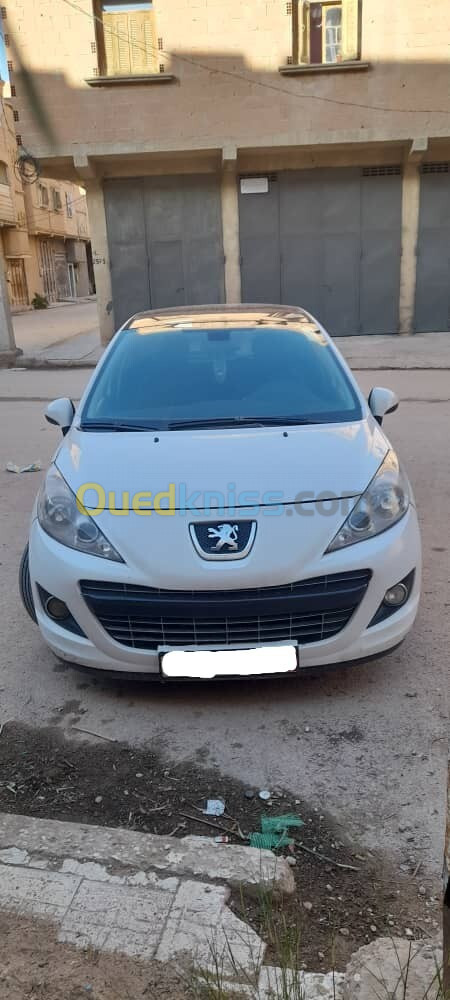 Peugeot 207 2011 