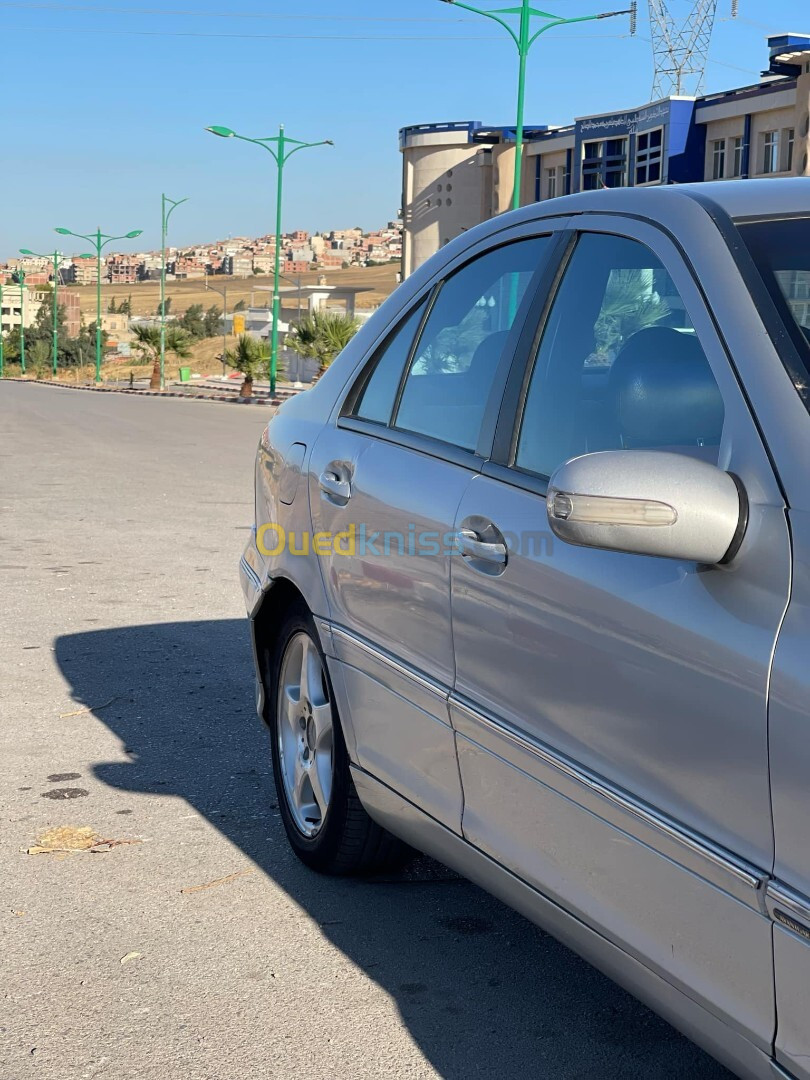 Mercedes Classe C 2000 Avant Gard