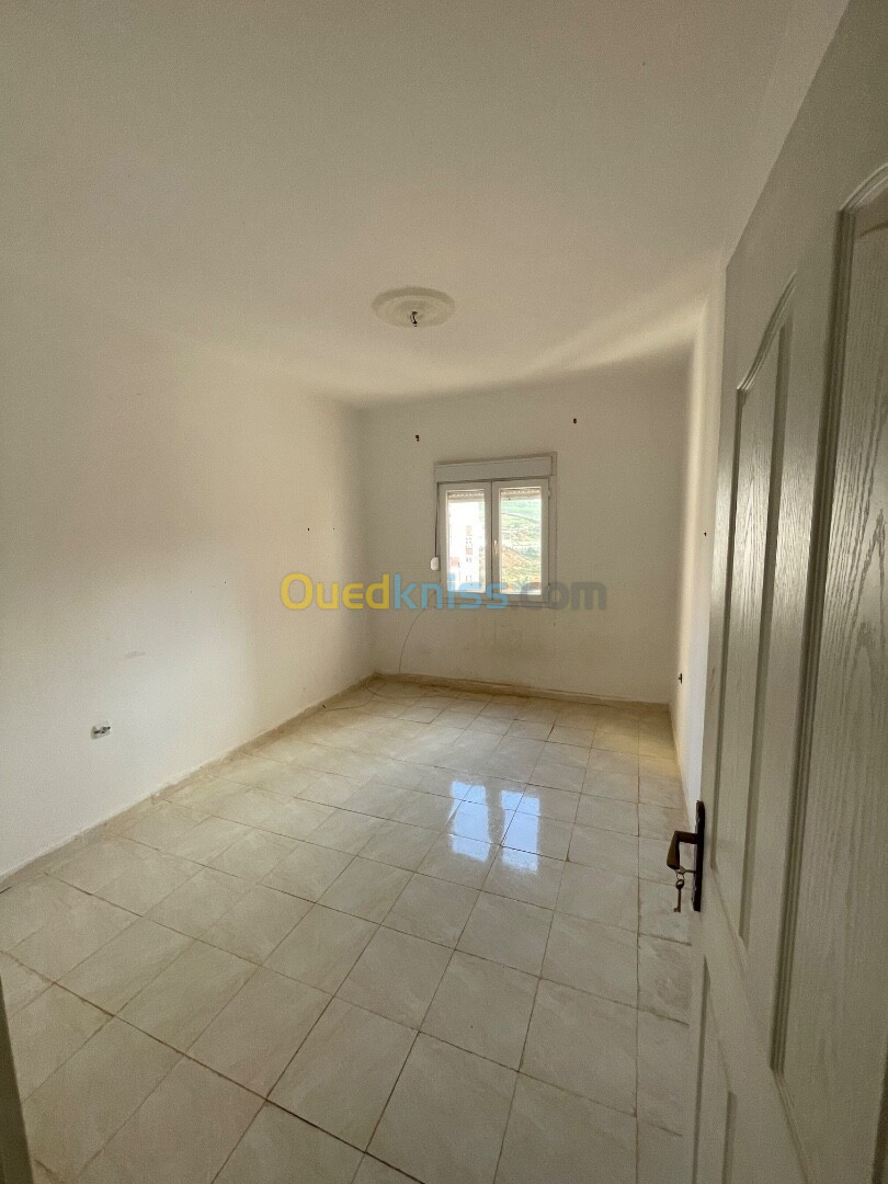 Vente Appartement F4 Alger Zeralda