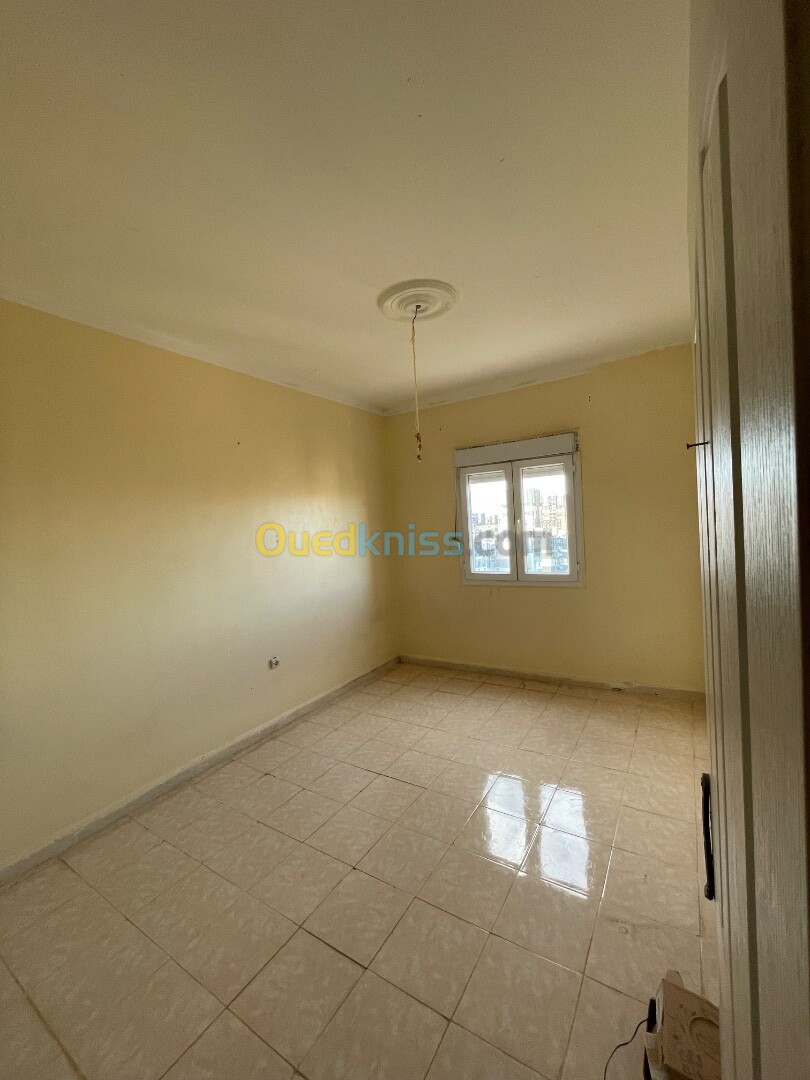 Vente Appartement F4 Alger Zeralda