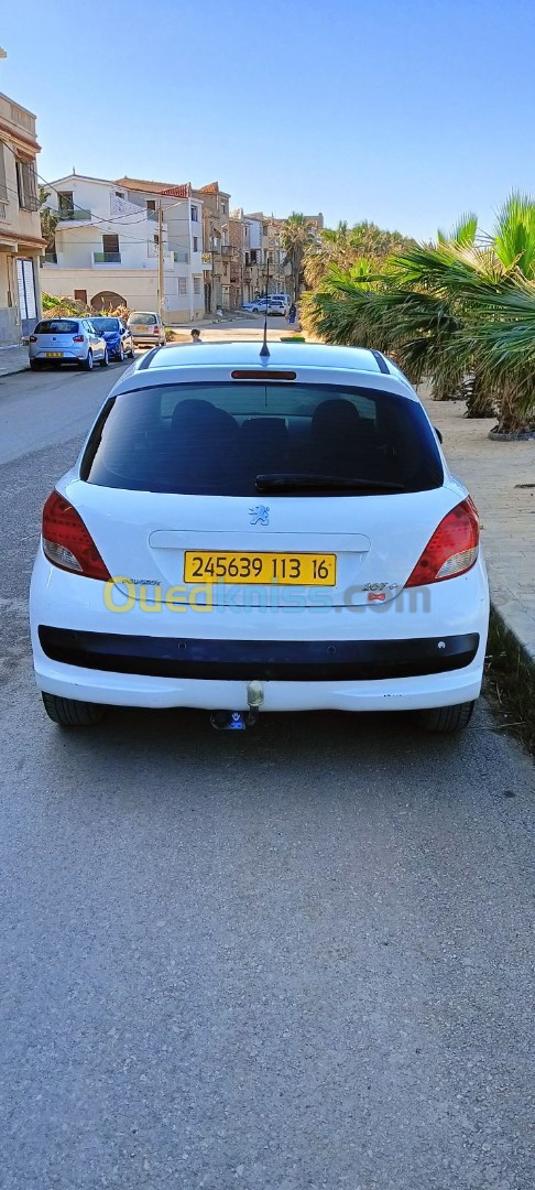 Peugeot 207 2013 