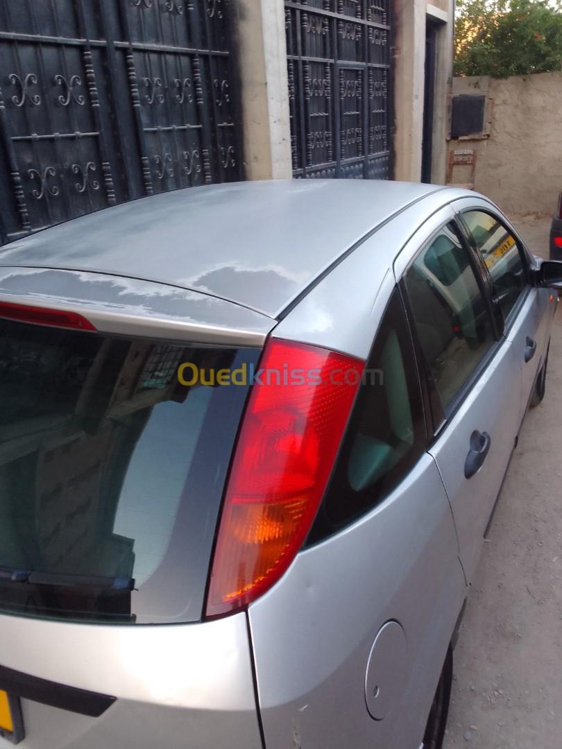 Ford Focus 4 portes 2006 