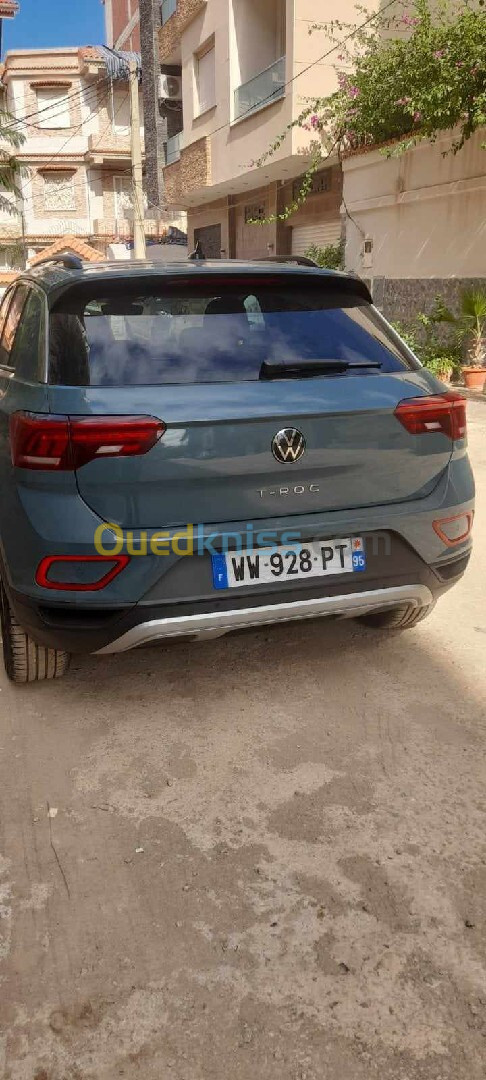 Volkswagen T-Roc 2023 Life+