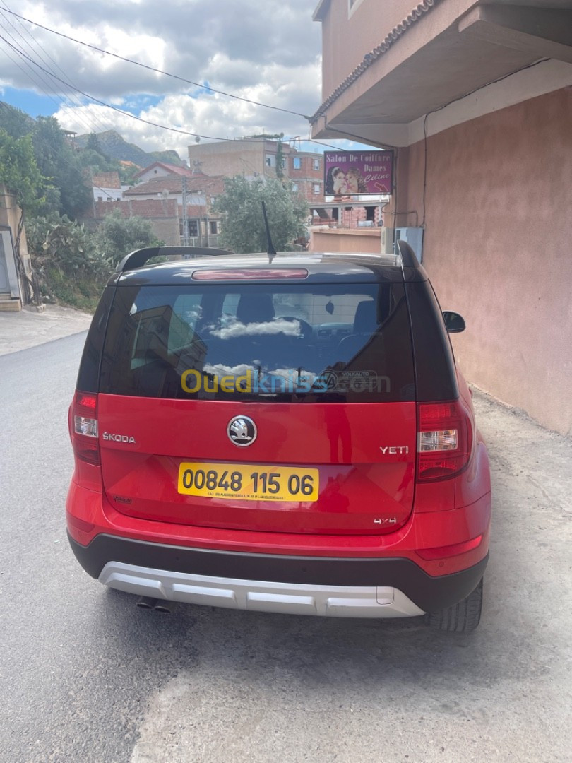 Skoda Yeti 2015 Style (avec toit panoramique)