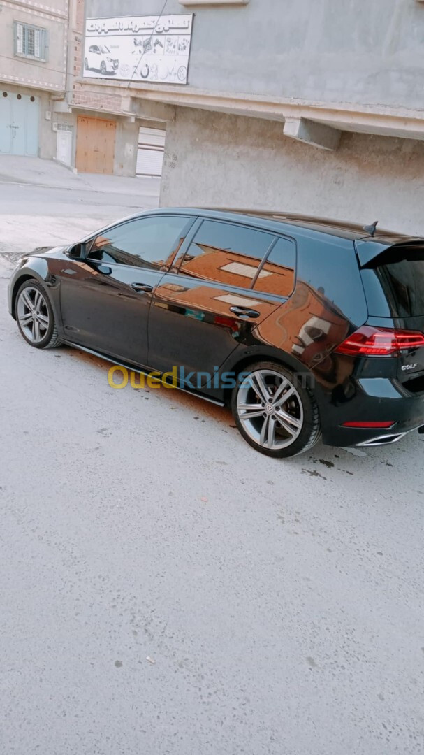 Volkswagen Golf 7 2018 Carat