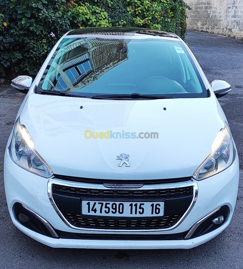 Peugeot 208 2015 Allure Facelift