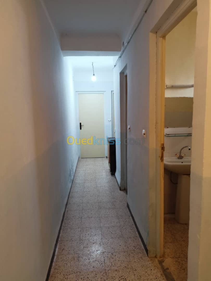 Location vacances Appartement F4 Tipaza Tipaza