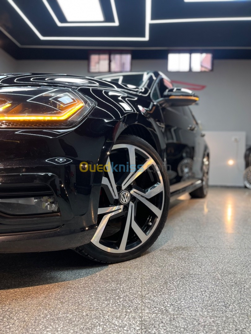 Volkswagen Golf 7 2017 Carat+