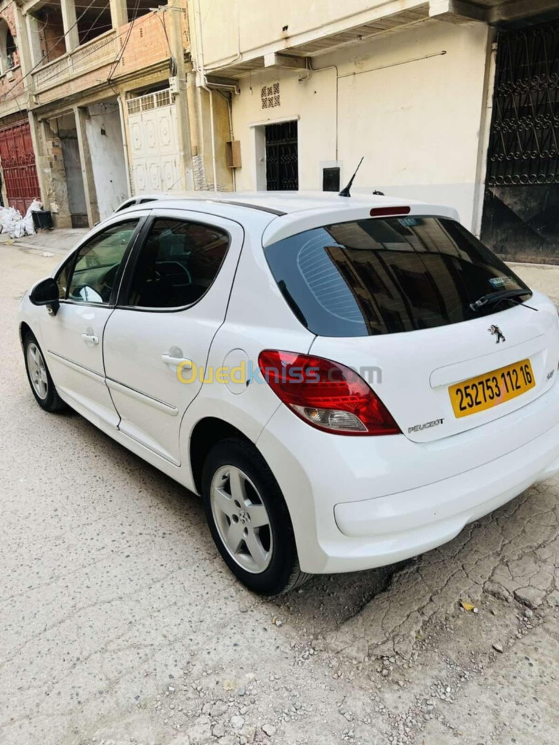 Peugeot 207 2012 207