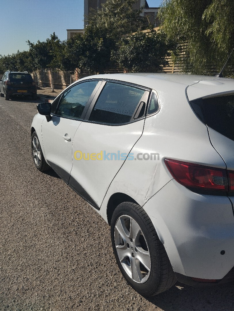 Renault Clio 4 2014 Exception