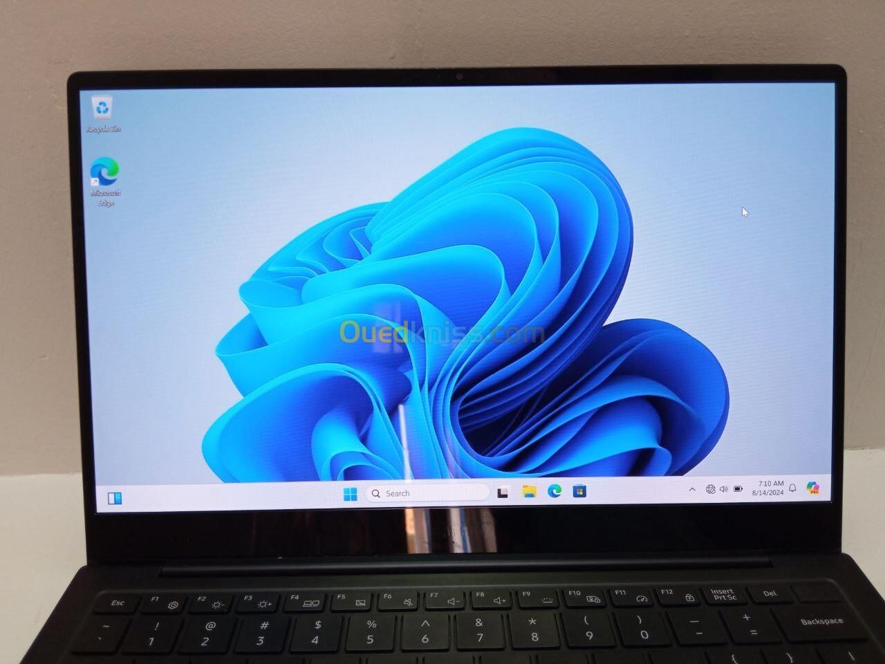 Galaxy Book2 Pro (13.3", i5, 8GB) - Samsung