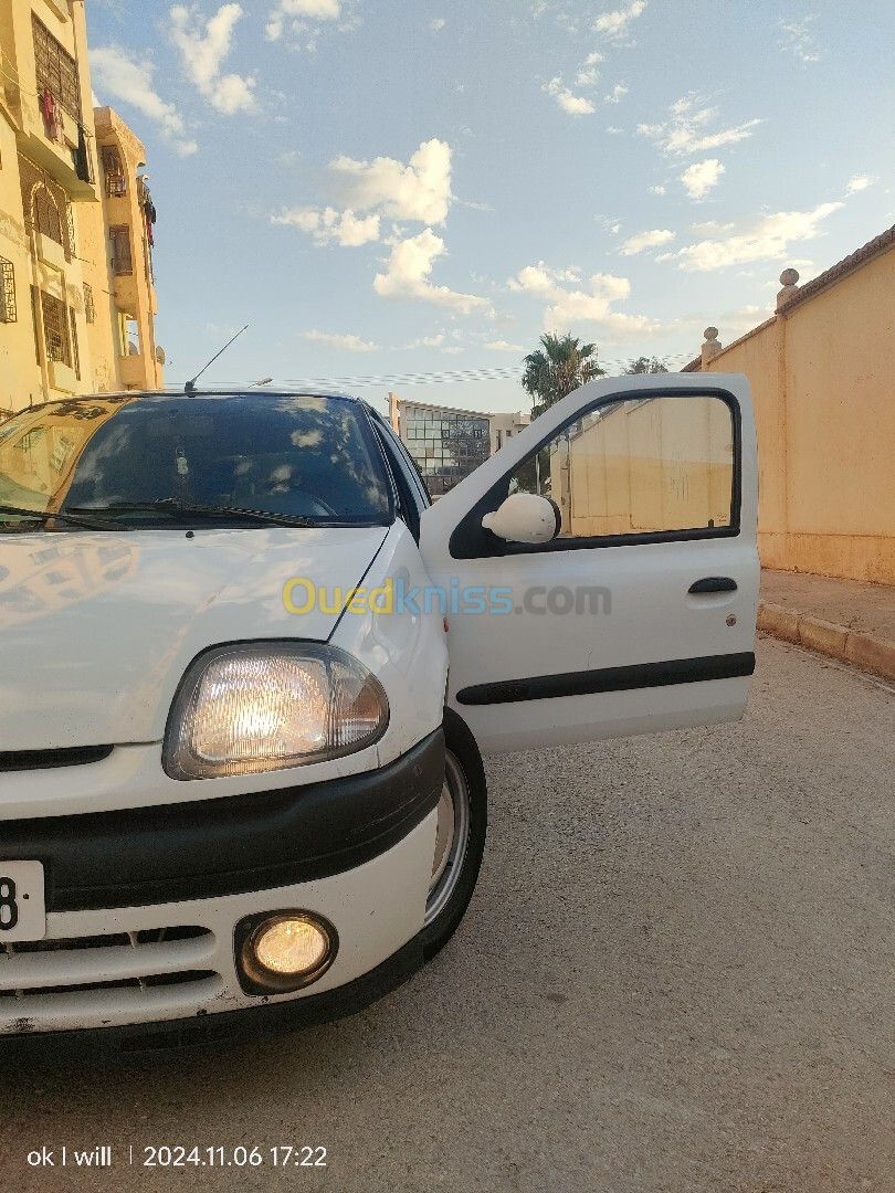 Renault Clio 2 2000 Clio 2