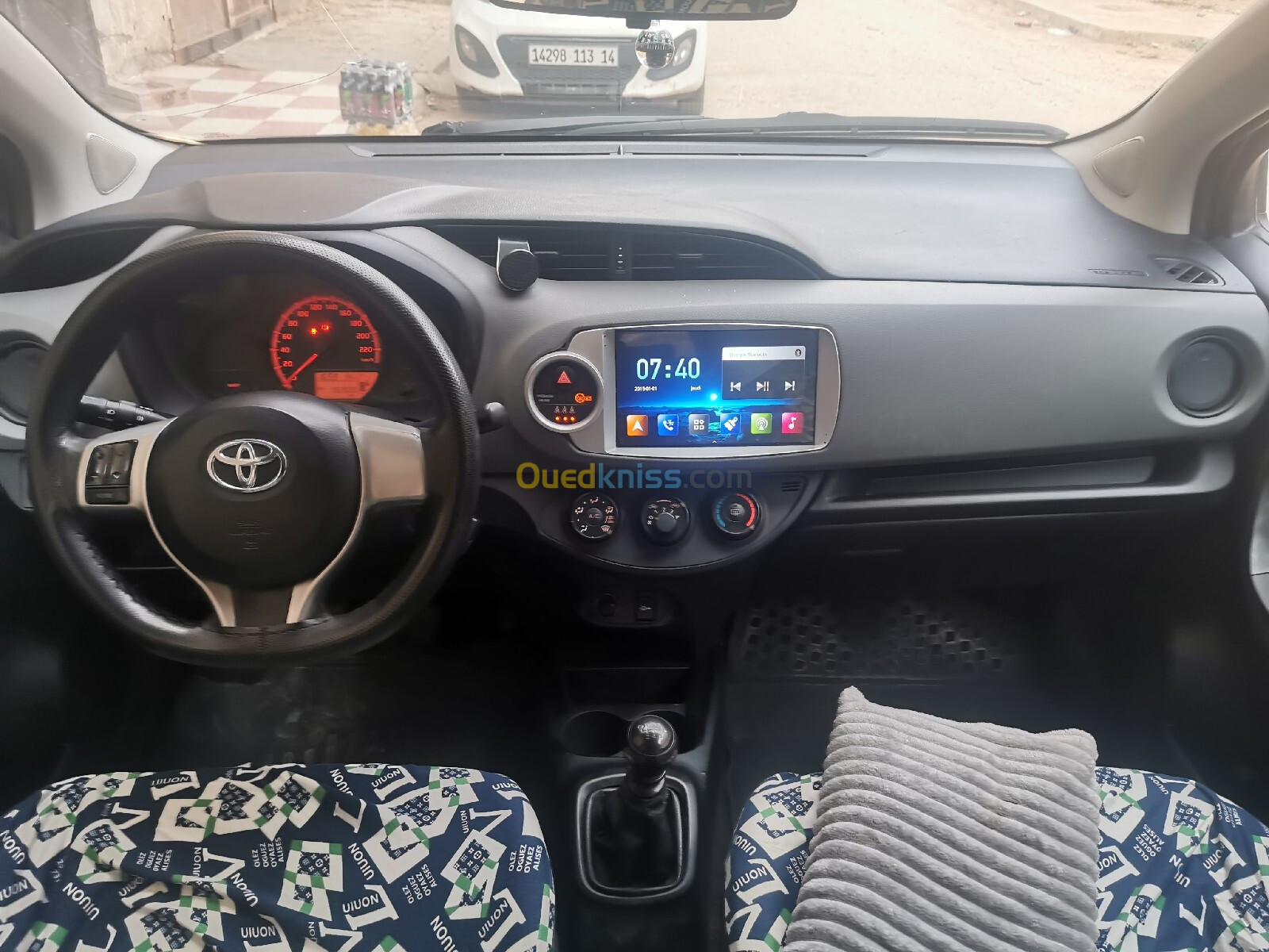 Toyota Yaris 2015 Touch Active