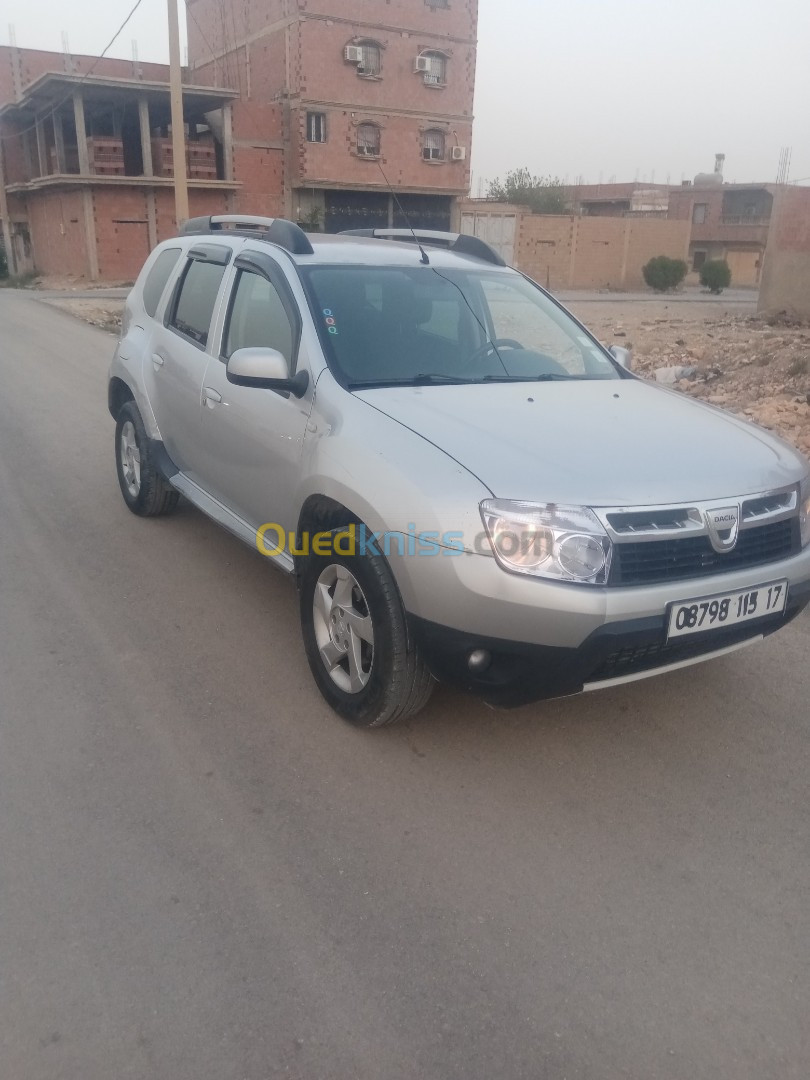 Dacia Duster 2015 Laureate