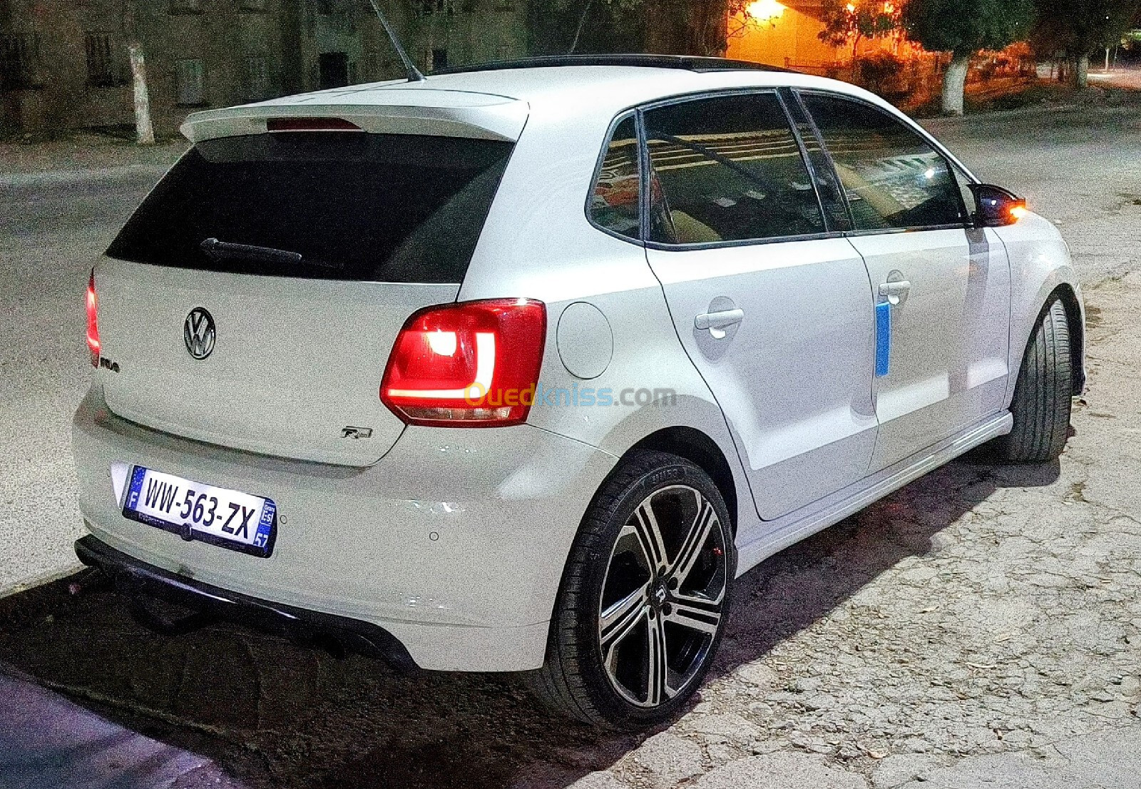 Volkswagen Polo 2014 R-line